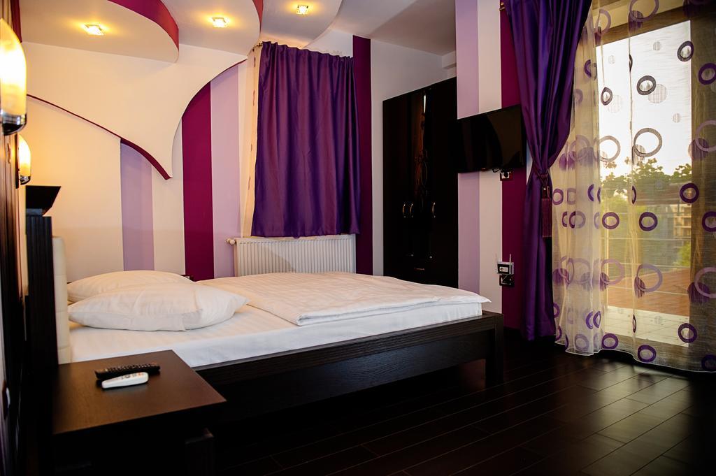Vila Hd Hunedoara Chambre photo