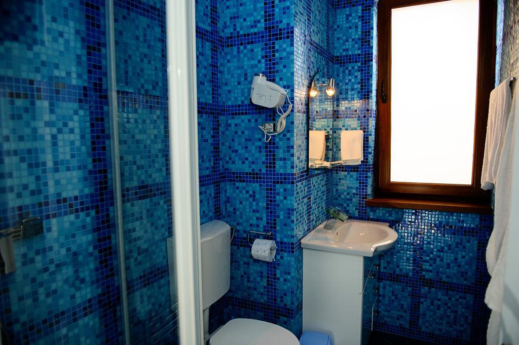 Vila Hd Hunedoara Chambre photo