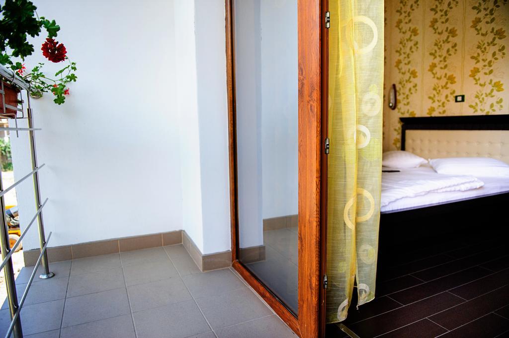Vila Hd Hunedoara Chambre photo